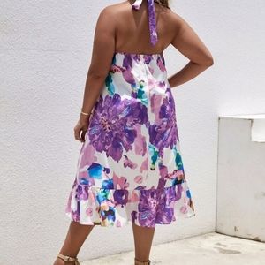 GENTLY USED Plus Size Tie Back Halter Dress.